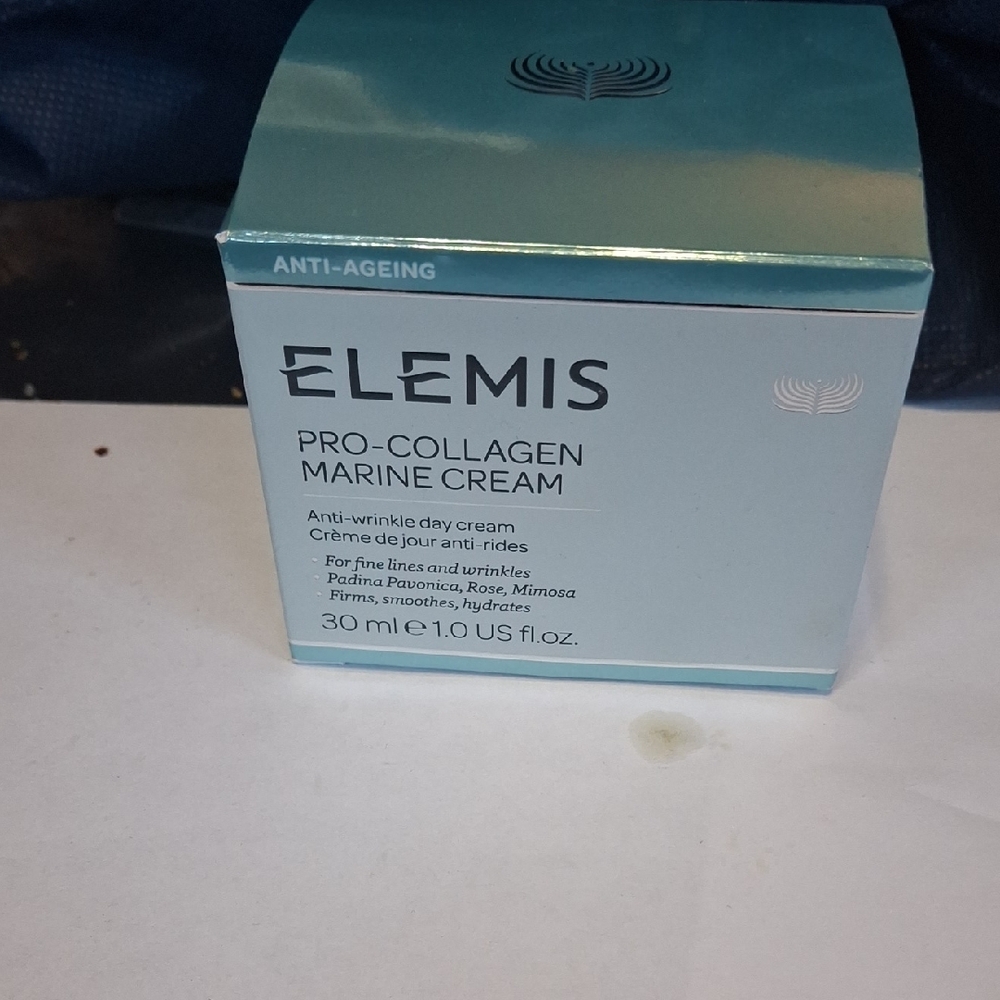 ELEMIS Anti-Ageing Marine Cream in Light Blue